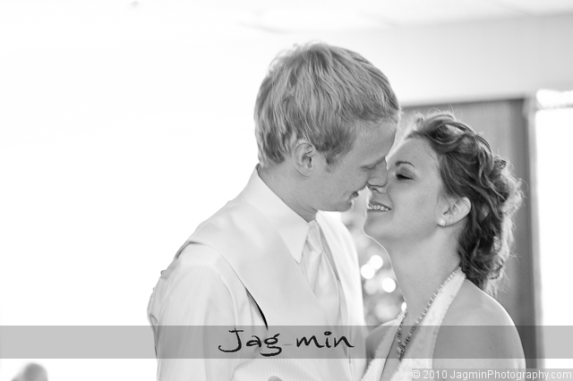 Arkansas wedding photographers shoots reception at dawn hill country club Siloam Springs, AR